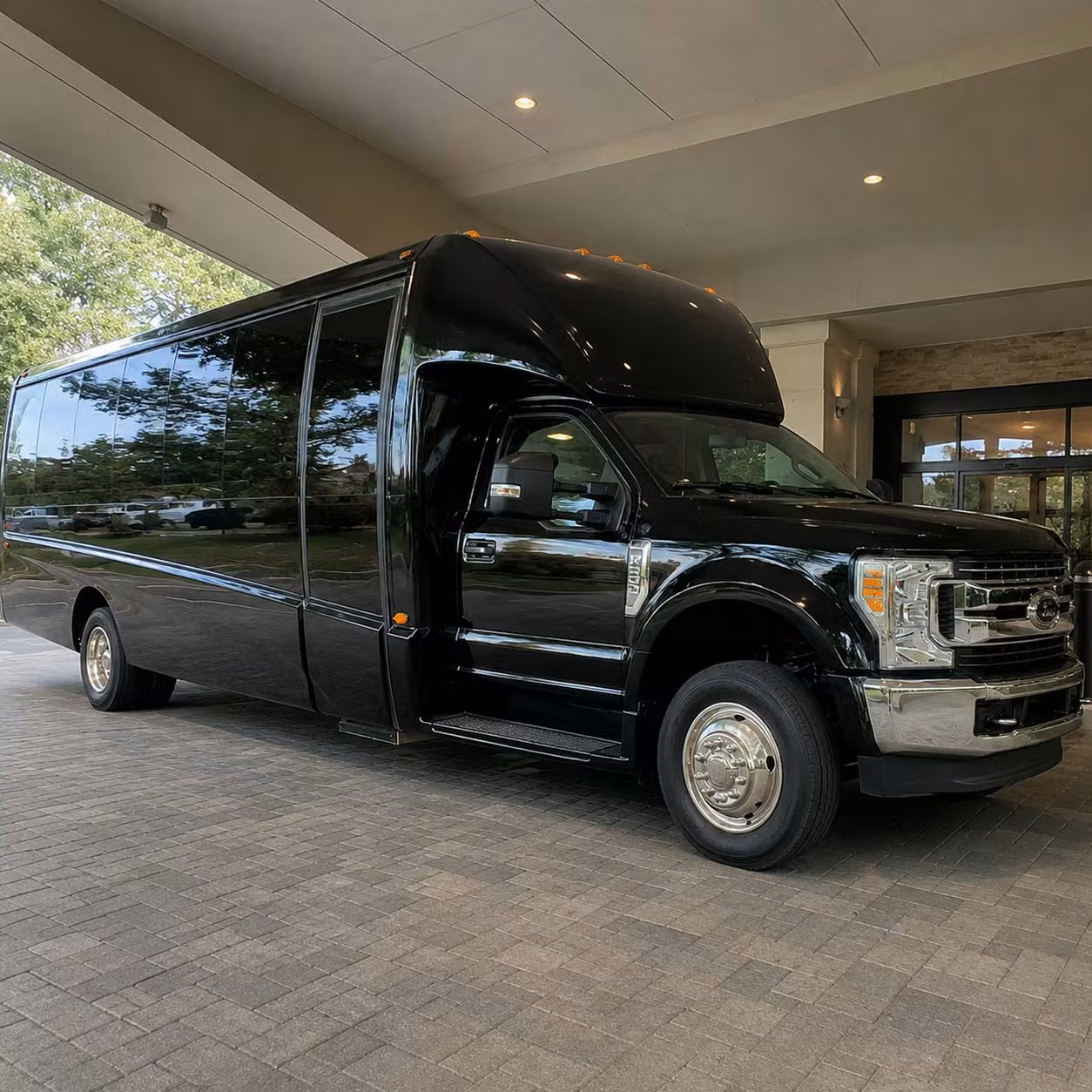20 passenger minibus