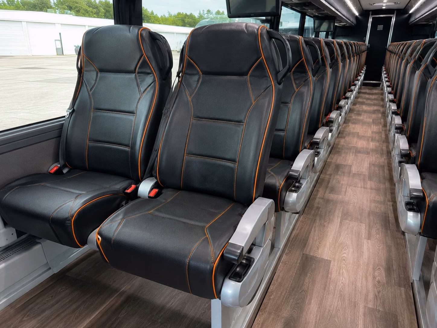 bridal party transportation to ceremony venues along the raritan river