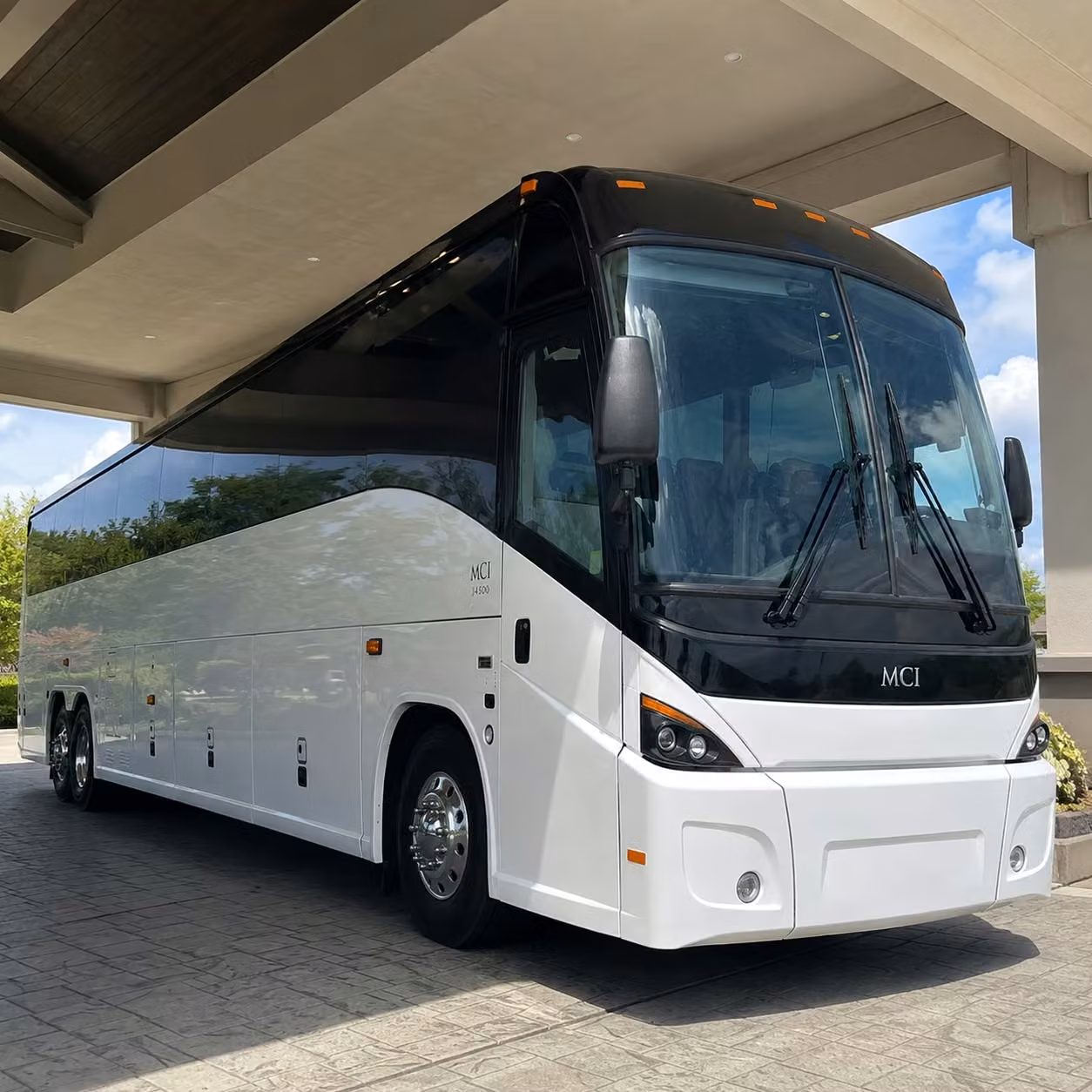 shuttling personnel between joint base mcguire dix lakehurst and new brunswick